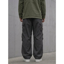 Load image into Gallery viewer, Japanese Loose Multi-pocket Straight-leg Cuffed Cargo Pants

