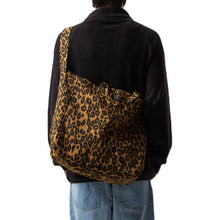 Load image into Gallery viewer, Vintage Leopard Print Large Capacity Shoulder Bag
