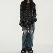 Load image into Gallery viewer, Loose-fitting Casual Striped Long-sleeved Shirt
