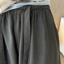 Load image into Gallery viewer, Women's High-waisted Pleated Belted Wide-leg Casual Trousers
