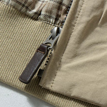 Load image into Gallery viewer, Retro Stand-up Collar Plaid Lining Jacket
