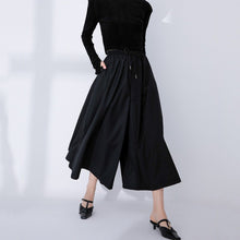 Load image into Gallery viewer, Women's Black High-Waisted Wide-Leg Skirt-Pants

