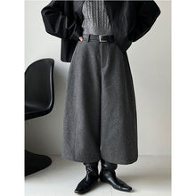 Load image into Gallery viewer, Cropped Loose Wide-leg Trousers
