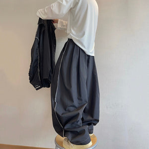 Retro Loose Silhouette Topstitched Pleated Bloomers