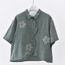 Load image into Gallery viewer, Women's Floral-patterned Curved Hem Shirt

