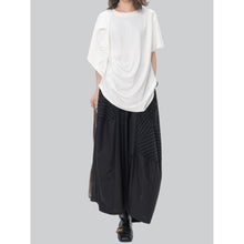 Load image into Gallery viewer, Women's Asymmetric Pleated Hem Draped T-shirt
