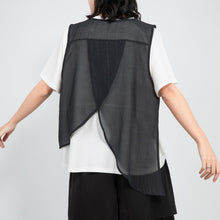 Load image into Gallery viewer, Round Neck Irregular Cotton and Linen Slit Vest

