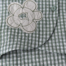 Load image into Gallery viewer, Women's Floral-patterned Curved Hem Shirt
