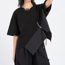 Load image into Gallery viewer, Women‘s Crew Neck Loose Irregular Hem T-shirt
