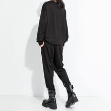 Load image into Gallery viewer, Loose Crew Neck 3D Decorative T-shirt
