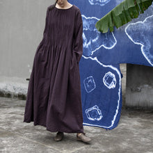 Load image into Gallery viewer, Retro Loose Pleated Robe Dress
