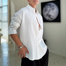 Load image into Gallery viewer, Solid Color Seersucker Loose Casual Shirt
