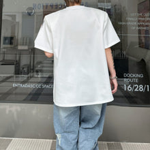 Load image into Gallery viewer, Color-blocked Hand-painted Padded Shoulder Loose T-shirt
