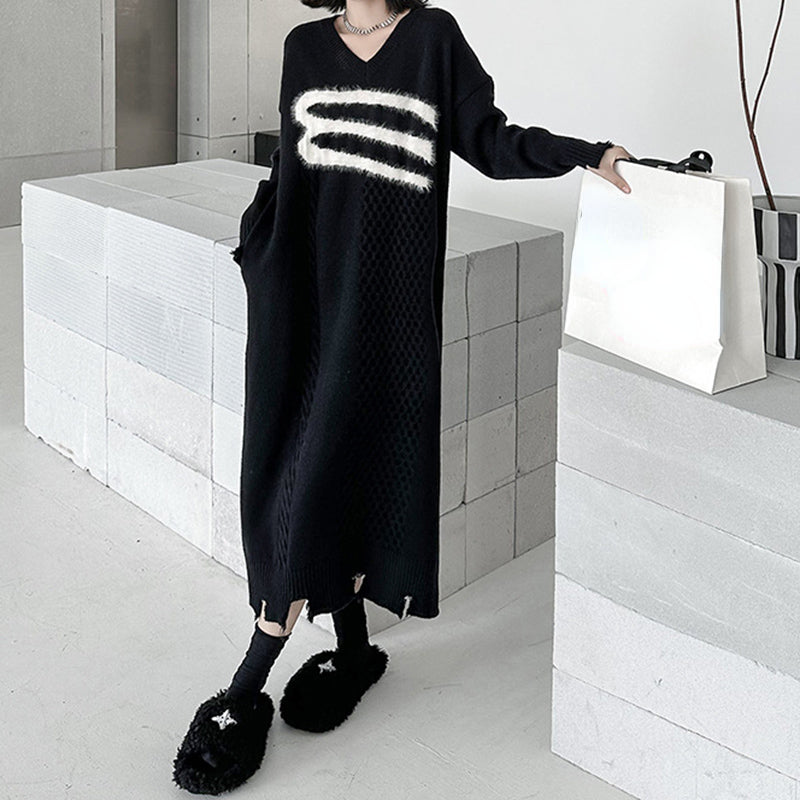 Autumn and Winter Thick Knitted V-neck Jacquard Long Sweater Dress