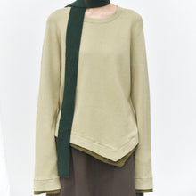 Load image into Gallery viewer, Women's Color-blocked Patchwork Faux Two-piece Pointed Hem Thin Sweater
