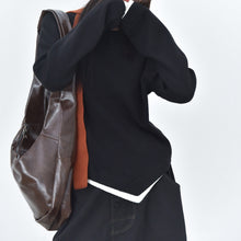 Load image into Gallery viewer, Women's Color-blocked Patchwork Faux Two-piece Pointed Hem Thin Sweater
