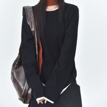 Load image into Gallery viewer, Women's Color-blocked Patchwork Faux Two-piece Pointed Hem Thin Sweater
