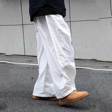 Load image into Gallery viewer, Retro Quick-drying Pleated Outdoor Trousers
