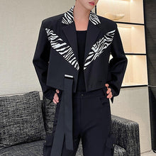 Load image into Gallery viewer, Zebra Print Cropped Blazer
