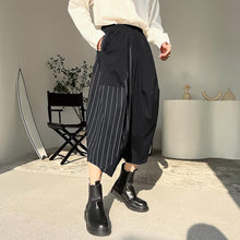 Load image into Gallery viewer, Stitching Stripe Cropped Bloomer Pants
