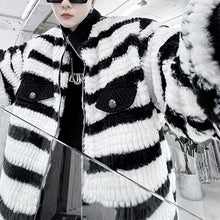 Load image into Gallery viewer, Black And White Contrast Stripe Plush Jacket
