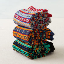 Load image into Gallery viewer, Men&#39;s Retro Ethnic Socks
