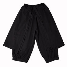 Load image into Gallery viewer, Black Oversized Loose Cropped Pants
