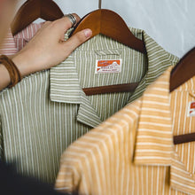Load image into Gallery viewer, Vintage Oversize Striped Cuban Collar Shirt
