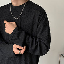 Load image into Gallery viewer, Crinkled Thin T-Shirt
