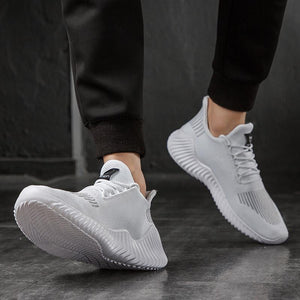 Light Mesh Sneaker