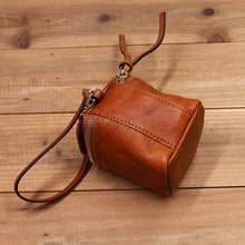 Load image into Gallery viewer, Retro Leather Square Coin Purse
