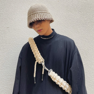 Seaming Woolen Bucket Hat