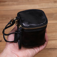 Load image into Gallery viewer, Retro Leather Square Coin Purse
