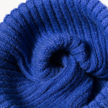 Load image into Gallery viewer, Knit Cropped Beanie
