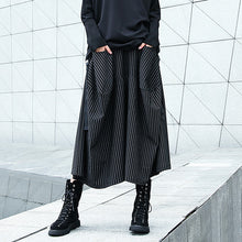 Load image into Gallery viewer, Black and White Striped Cropped Wide Leg Pants
