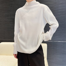 Load image into Gallery viewer, Half High Neck Long Sleeve T-shirt
