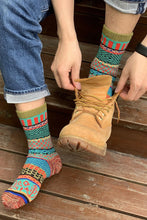 Load image into Gallery viewer, Men&#39;s Retro Ethnic Style Socks

