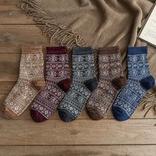 Load image into Gallery viewer, Men&#39;s Retro Ethnic Socks
