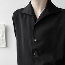 Load image into Gallery viewer, Drape Long-sleeved Shirt
