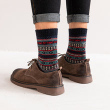 Load image into Gallery viewer, Men&#39;s Retro Ethnic Socks
