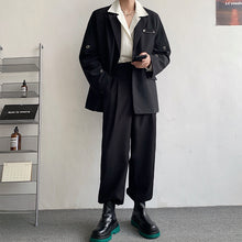 Load image into Gallery viewer, Pin Trim Black Blazer
