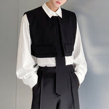Load image into Gallery viewer, Cropped Pullover Vest with Tie
