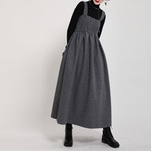 Load image into Gallery viewer, Woolen Pleated Strappy Dress
