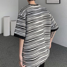 Load image into Gallery viewer, Wavy Textured Short Sleeve T-Shirt
