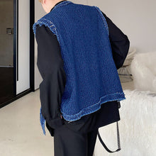 Load image into Gallery viewer, Raw Edge Multi-pocket Trim Denim Vest

