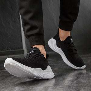 Light Mesh Sneaker